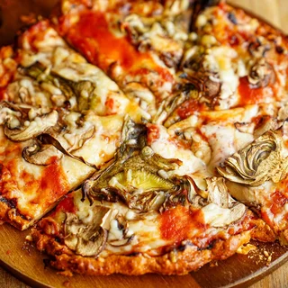 Pizza con masa de pollo
